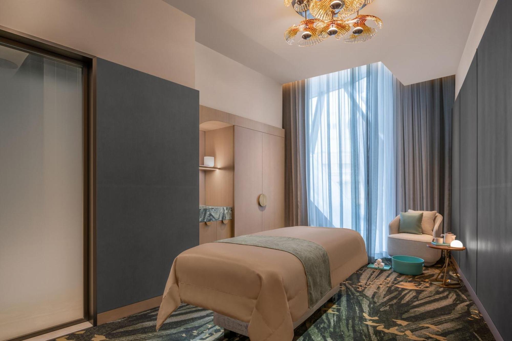 W Macau - Studio City Екстериор снимка Spa treatment room
