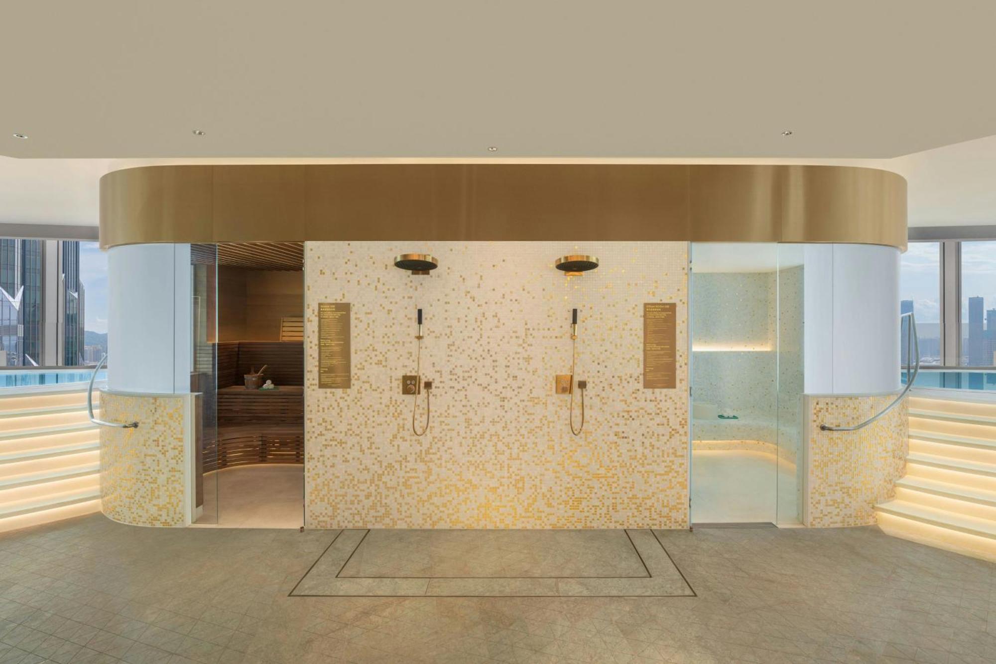 W Macau - Studio City Екстериор снимка A shower room