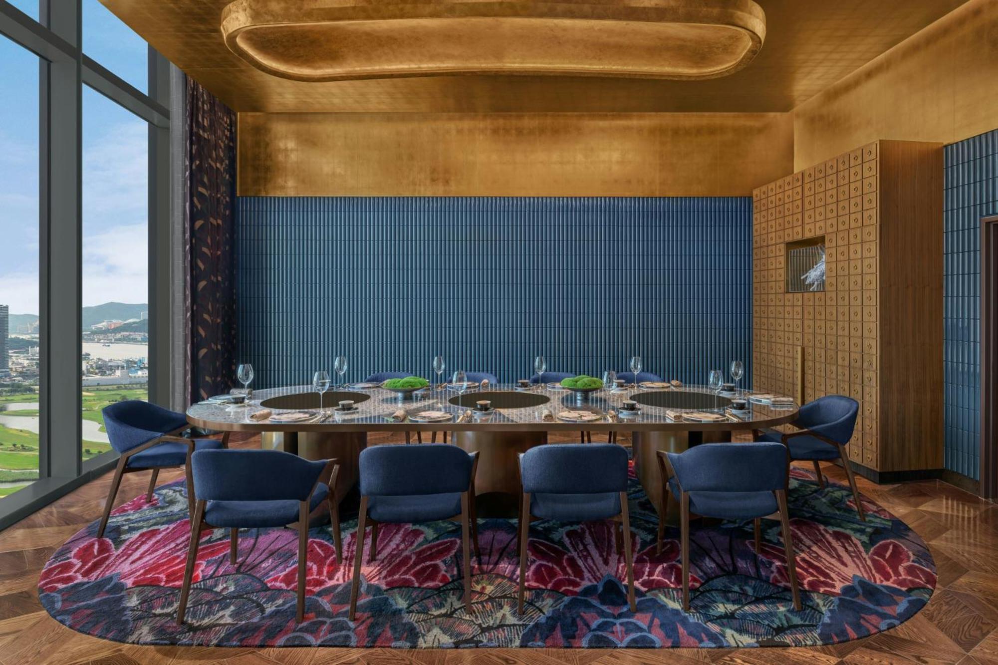 W Macau - Studio City Екстериор снимка The private dining room at the restaurant